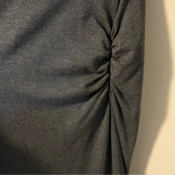 Old Navy | Maxi Maternity Dress - Picture 3 of 9